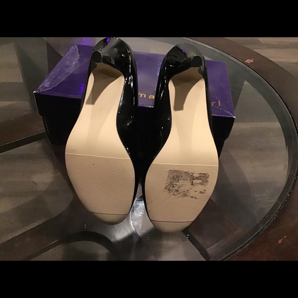 Shoes - Picture 2 of 3